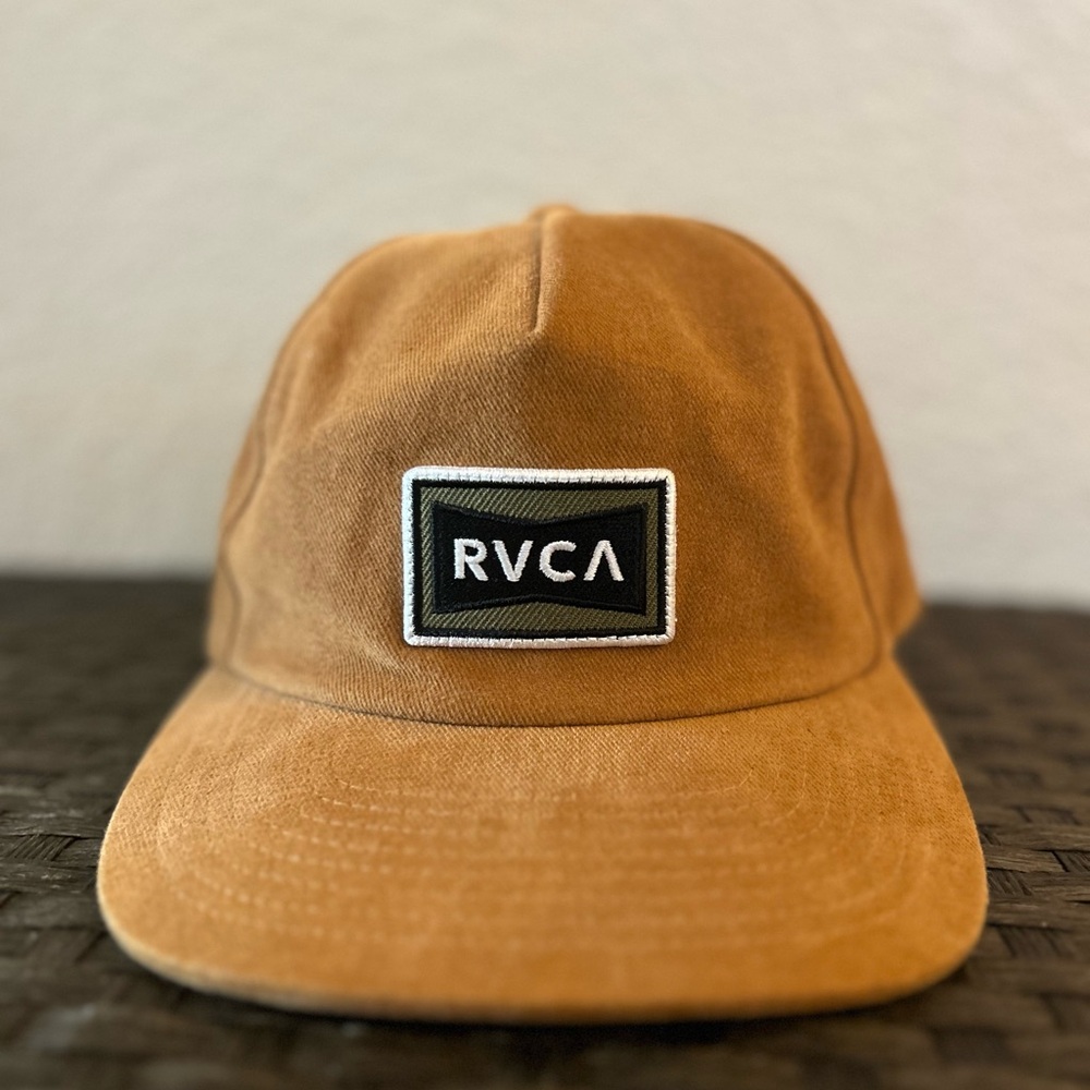 RVCA Men’s hat - Mid fit - Brown